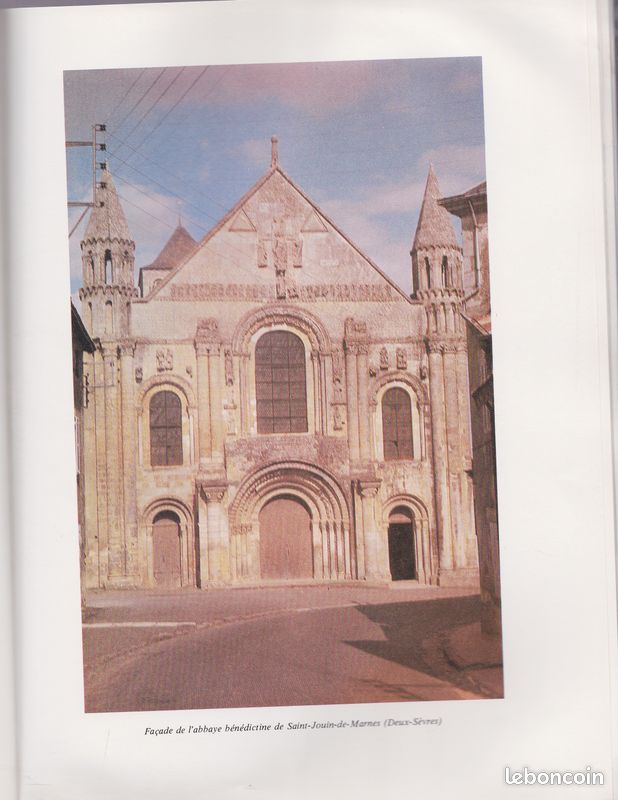 ABBAYES, PRIEURES et COMMANDERIES du IVè au XVIIIè en POITOU - CHARENTES - F . SEMUR - 1984 (image 5)