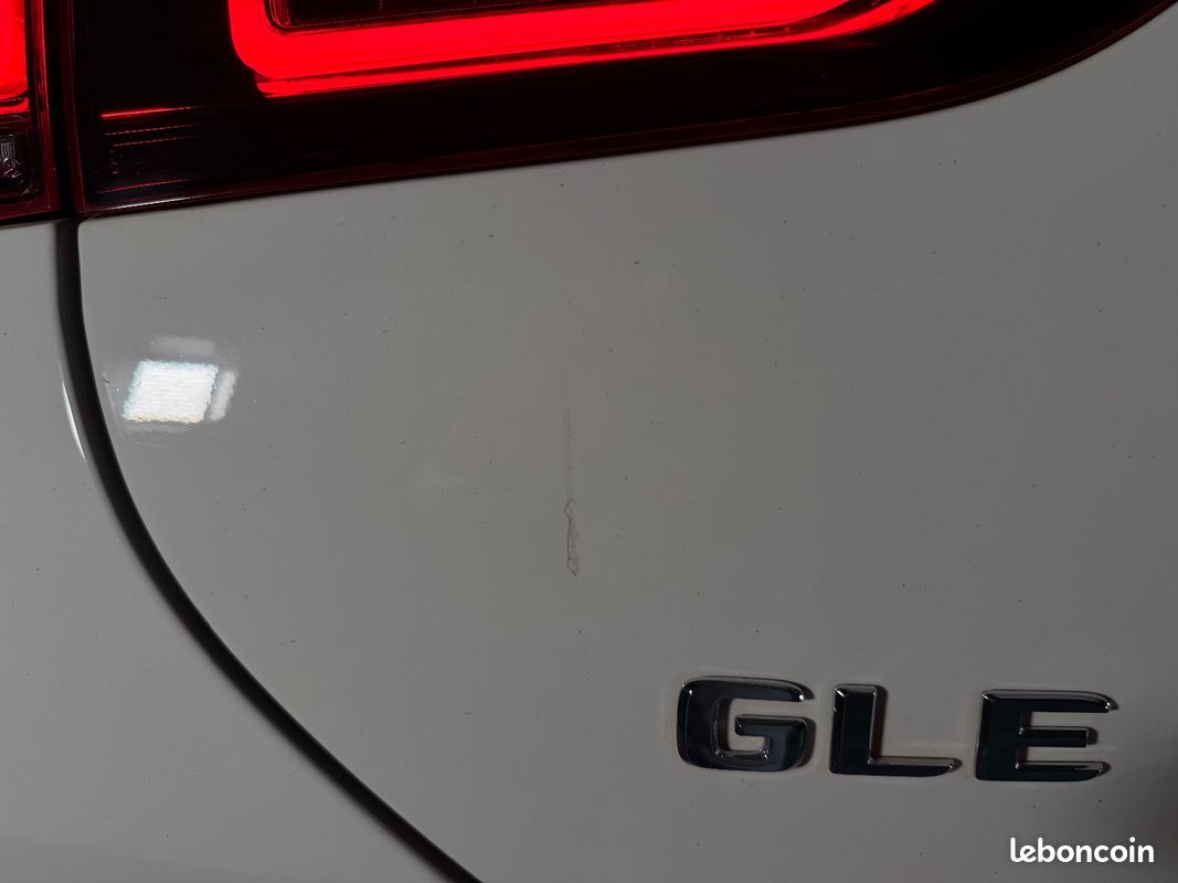 MERCEDES GLE COUPE 350 de 9G-Tronic 4Matic AMG Line (image 33)