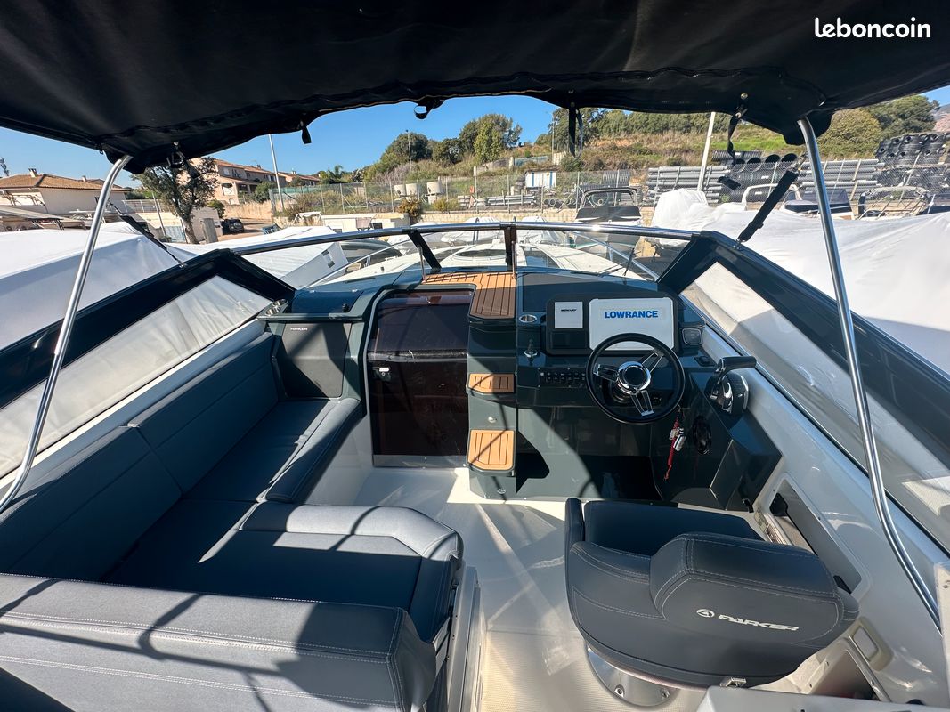 Parker 800 Cruiser 2022 — Mercury Verado 350 — 220 h — Reprise LOA (image 1)