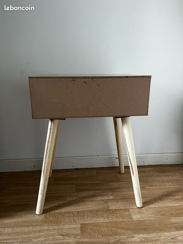 Table de chevet (image 4)