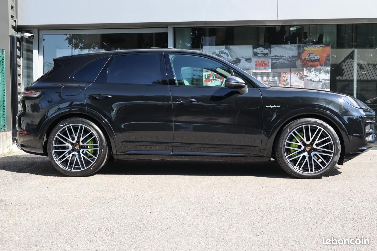 Porsche Cayenne E-Hybrid 3.0 V6 470 ch (image 9)