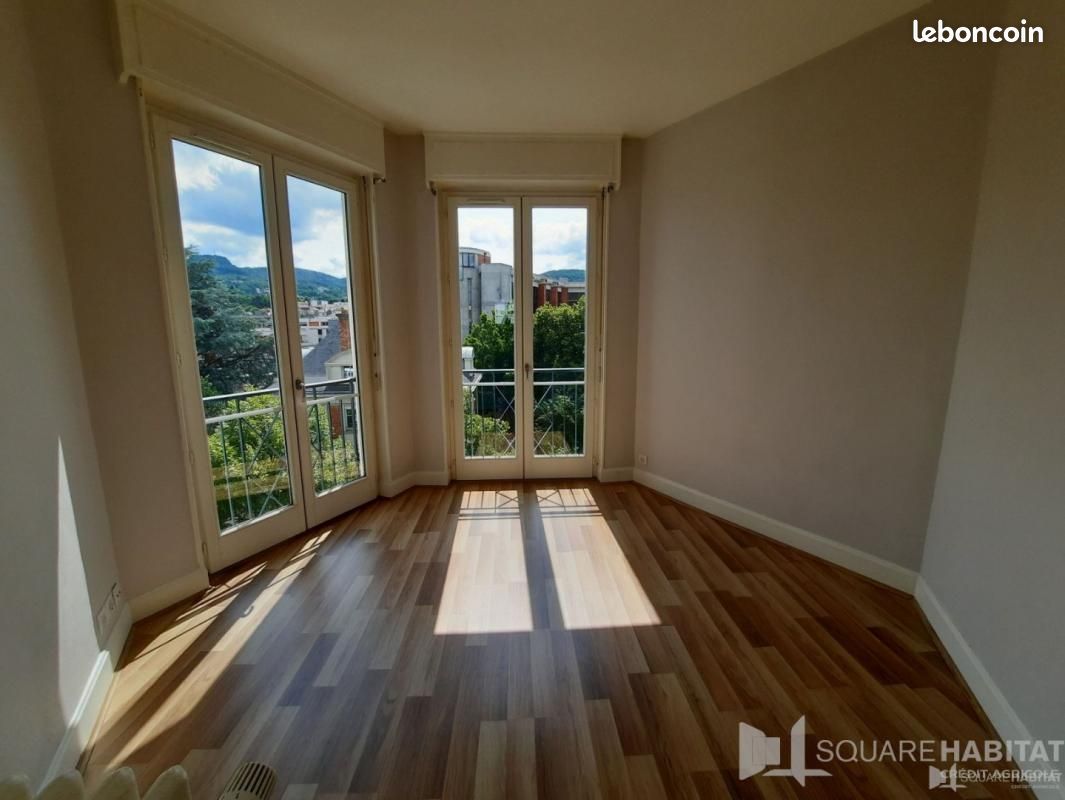 Appartement 3 pièces 55 m² · à Clermont-Ferrand · 55 m² · 735 €