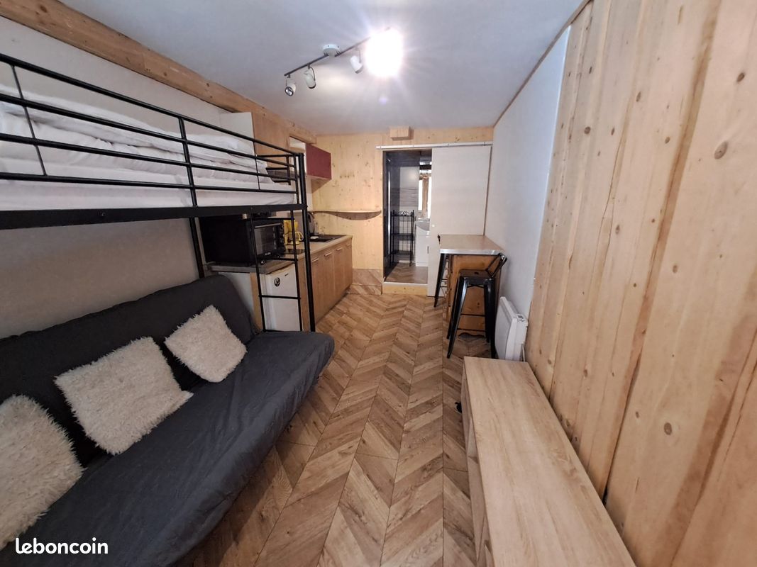 Appartement 1 pièce 15 m² · au Haut-Bréda · 15 m² · 37 200 €