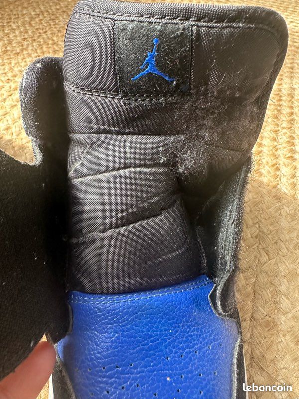 Basket Sky Jordan scratch taille 35 (image 4)