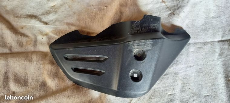 Cache Plastique Sous Selle Droit Pour Triumph Tiger 1050 (2007 à 2012) - Pièce D'occasion