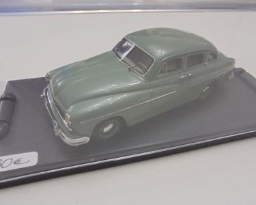 Kit Maquette CCCF N°70 - Ford Vedette 1954 échelle 1/43 En Résine à Monter