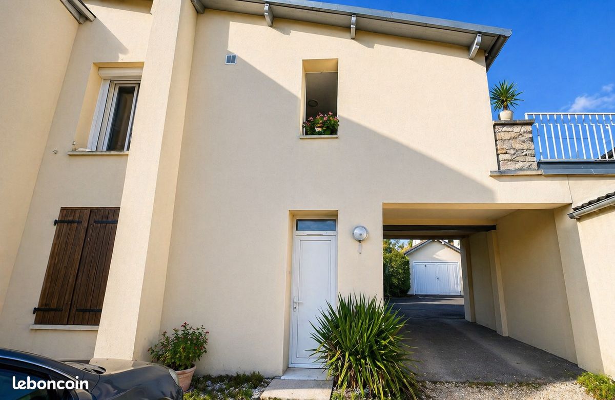 Appartement 1 pièce 39 m² · à Montigny-sur-Loing · 39 m² · 125 789 €