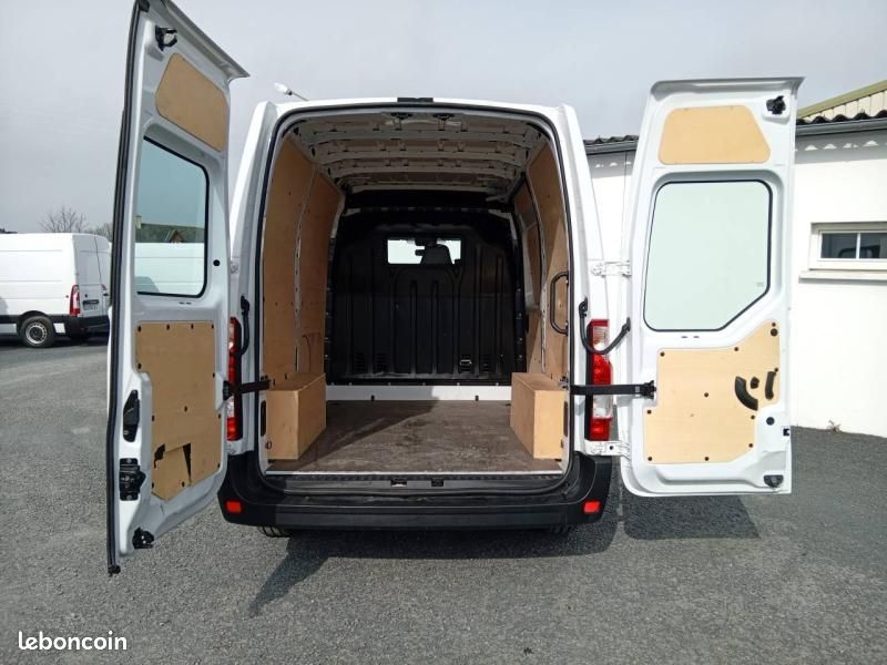 Renault Master Fg 18 325 HT L1H2 2.3 Blue dCi 135ch Confort (image 5)