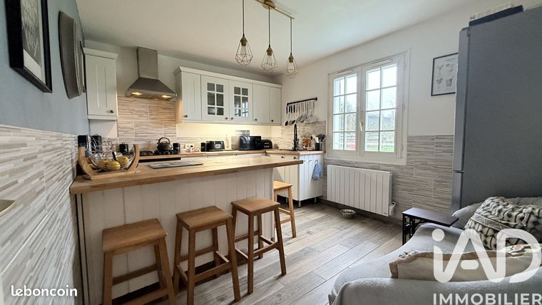 Maison 7 pièces 138 m²