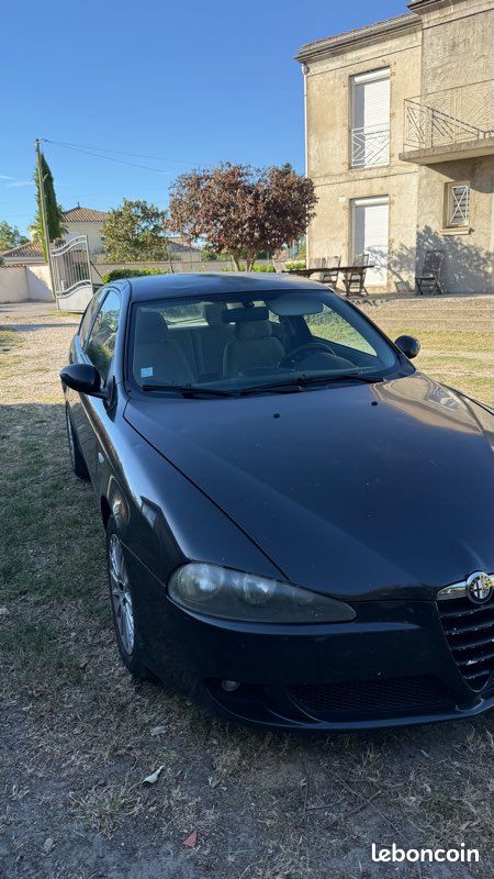 Alfa 147 jtdm pour pièces (image 3)