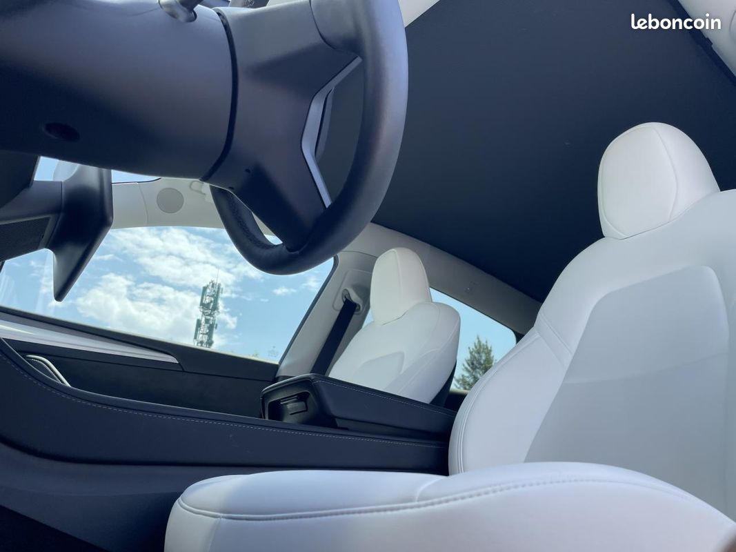 Tesla model y awd performance + attelage - garantie constructeur (image 39)