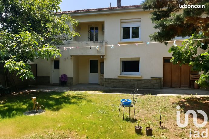 Maison 7 pièces 145 m²