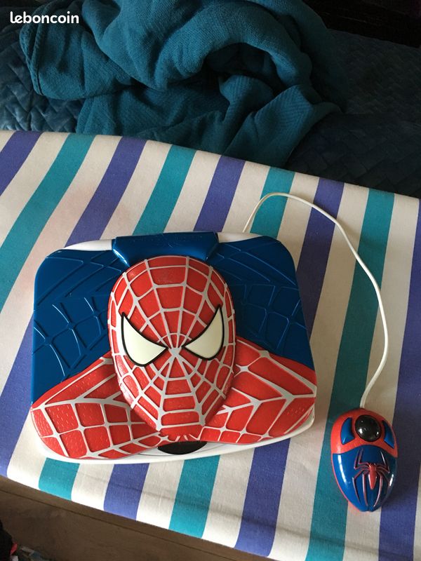 Ordinateur Spiderman (image 1)