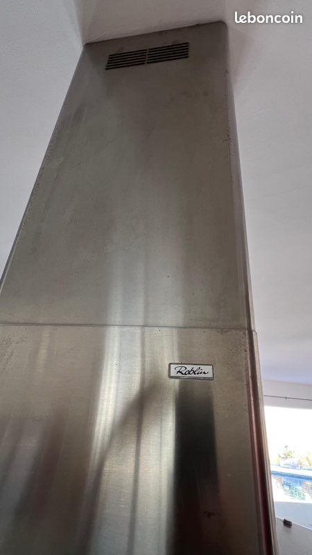Cuisine équipée Arthur Bonnet laquée rouge brillant/plateau gris marbré (image 15)