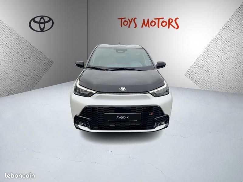 Toyota aygo x Hybride 116h GR Sport CROSSOVER SP (image 8)