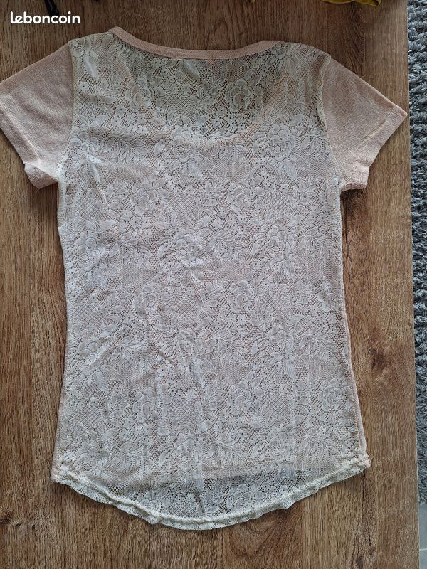 Tee-shirt Ester taille M (image 2)