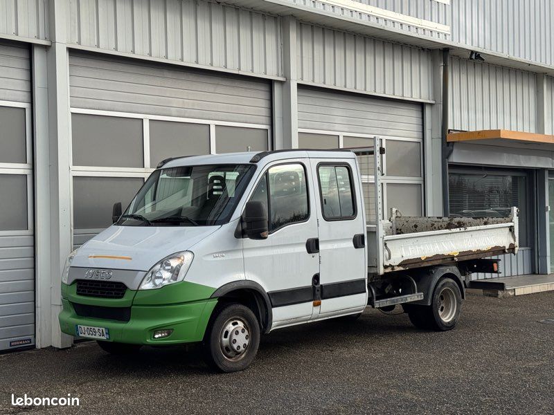 Iveco Daily Benne 2.3l 126ch 7 places (image 1)