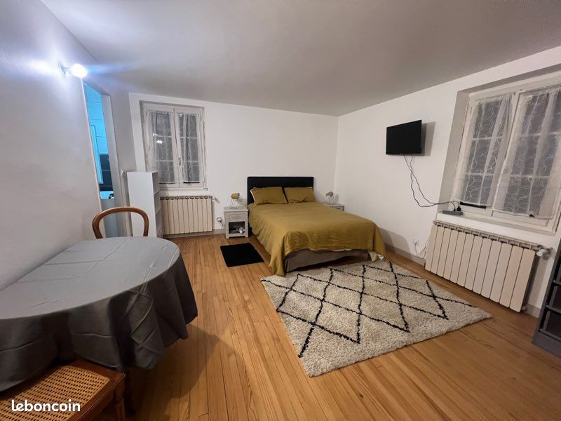 Appartement 1 pièce 22 m² · à Marcillac-Vallon · 22 m² · 450 €