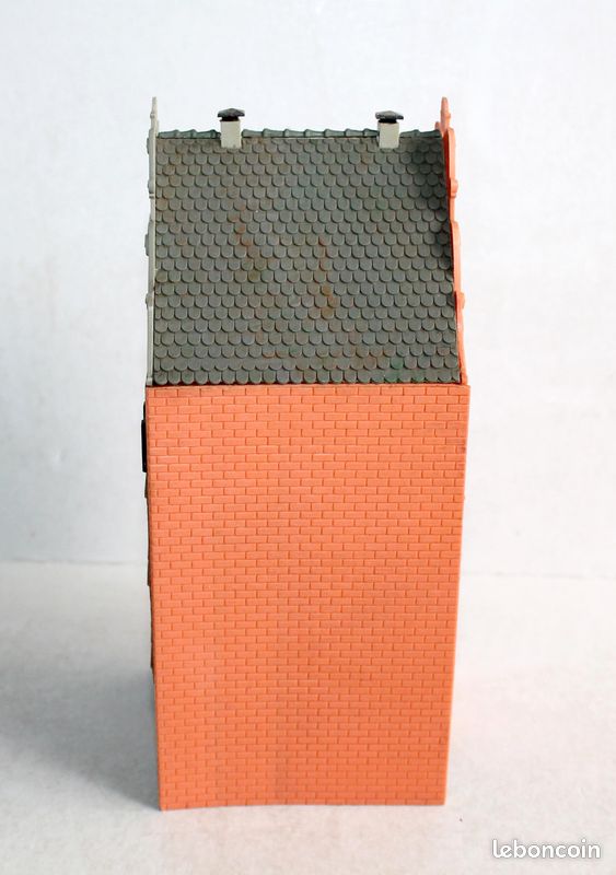 Maquette Maison à Eastham En Carton HO – Mirontaine – Kit Miniature Réaliste Pour Passionnés De Dioramas