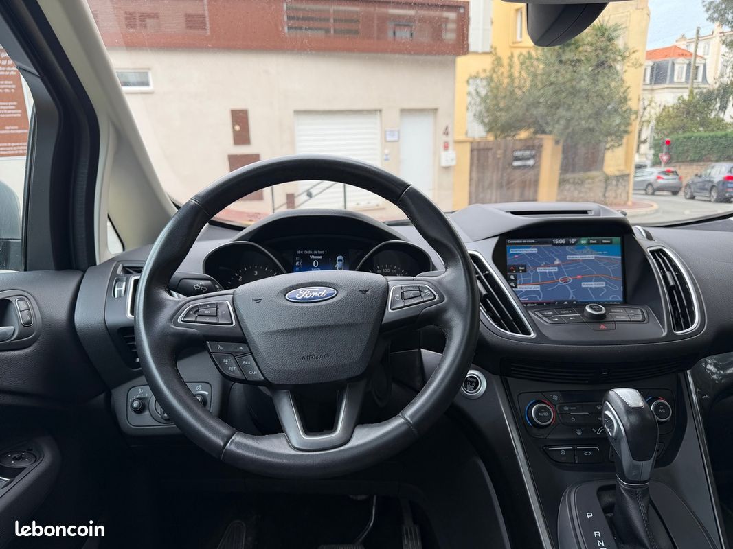 Ford C-max 1.5 TDCI 120 CV / Phase 2 / Toit Panoramique / KM réel / GPS / Titanium (image 9)