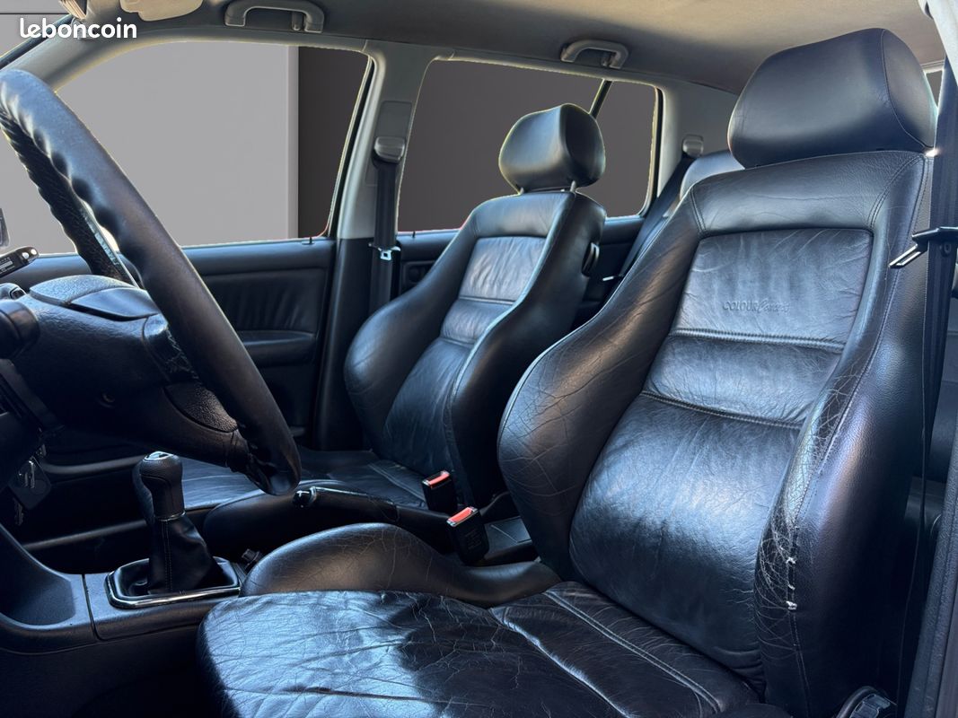 VOLKSWAGEN GOLF 3 VR6 - 174Ch intérieur cuir - Garantie 12 mois (image 9)