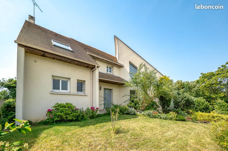 Maison 7 pièces 156 m² · à Verrières-le-Buisson · 156 m² · 895 000 €