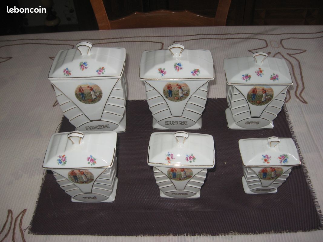 Série de 6 anciens pots à épices en porcelaine décor l'Angelus (image 1)
