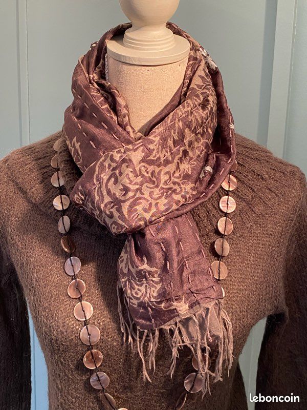 Magnifique pull long col boule coloris noisette taille XS (image 3)