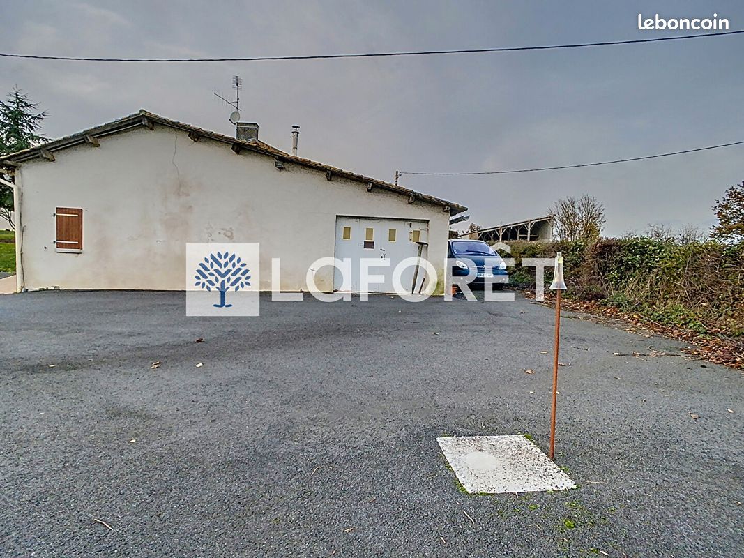 Maison 8 pièces 109 m² - Bressuire 79300 (image principale 4)