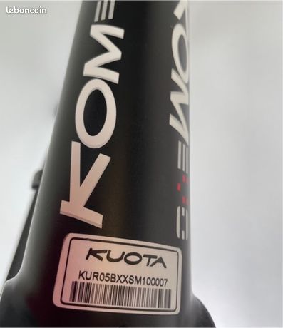 Cadre KUOTA KOM EVO Carbone – Taille XXS + Fourche + Tige De Selle (NEUF)