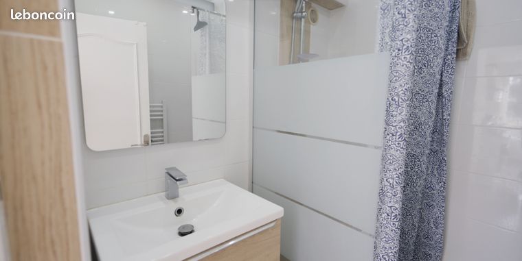 Appartement T4 proche CHU et tram — 2