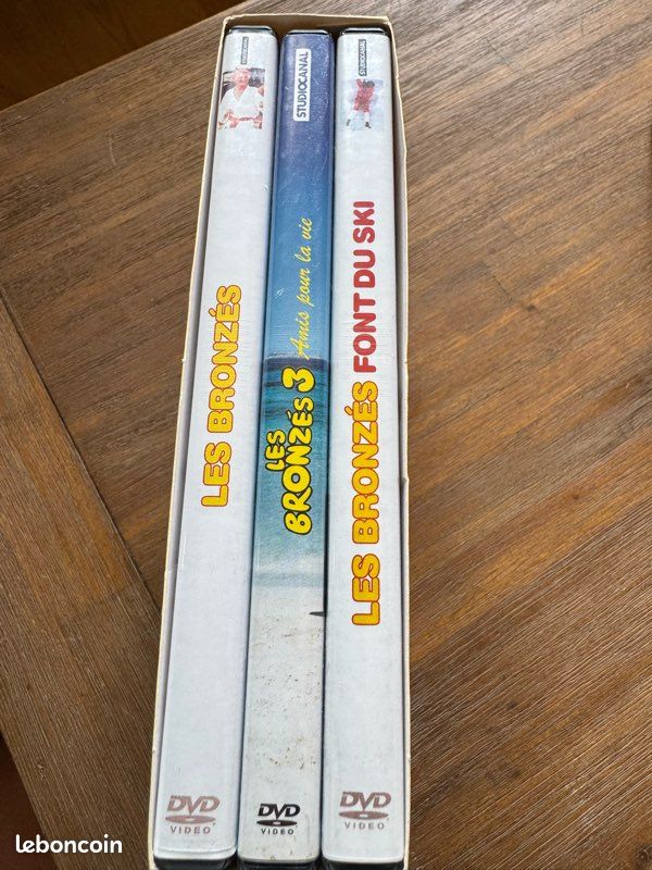 Dvd les bronzés (image 2)