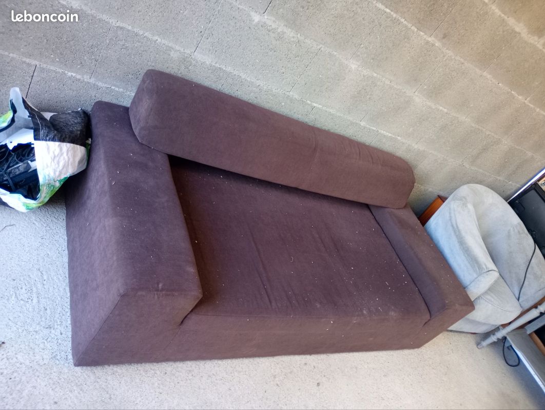 Meubles a vendre matelas, table et canapés (image 8)