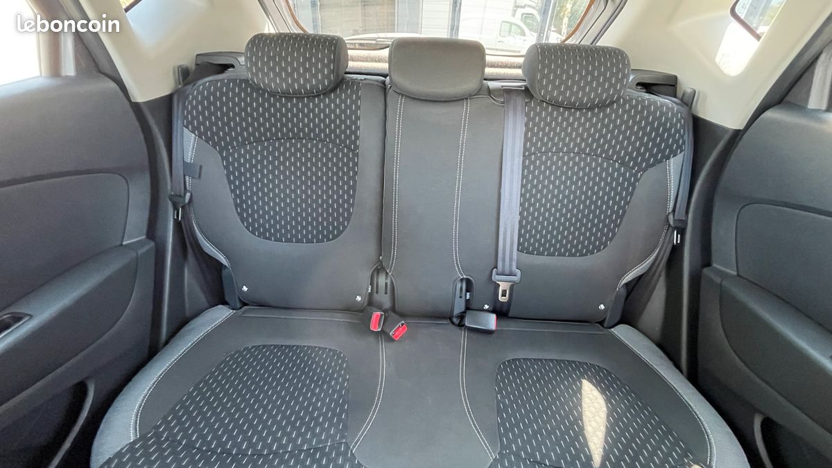 Renault Captur 0.9 TCe 90ch energy Intens (image 7)
