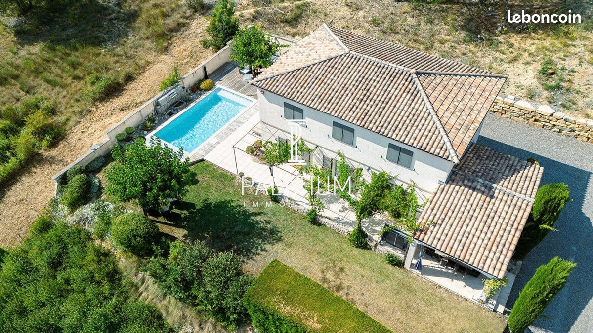 Maison 5 pièces 153 m² · à Aiglun · 153 m² · 500 000 €