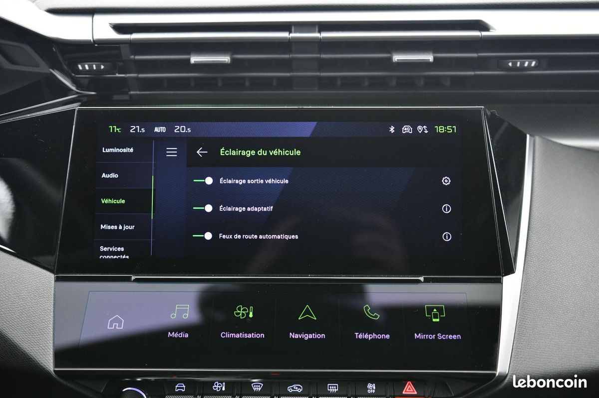 PEUGEOT 308 PHEV 180 e-EAT8 GT +VISIO 360 (image 27)