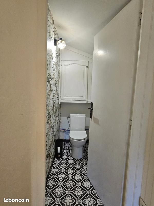 Maison 9 pièces 253 m² · à Réaup-Lisse · 253 m² · 345 000 €