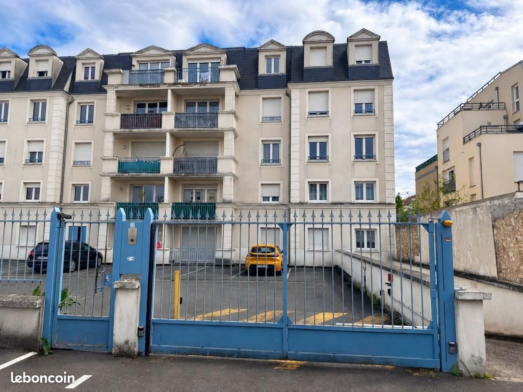 Appartement 2 pièces 45 m² · à Dammarie-les-Lys · 45 m² · 143 000 €