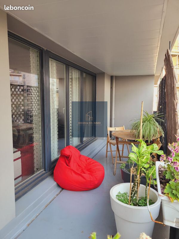 Appartement 5 pièces 115 m² · à Bordeaux · 115 m² · 393 000 €