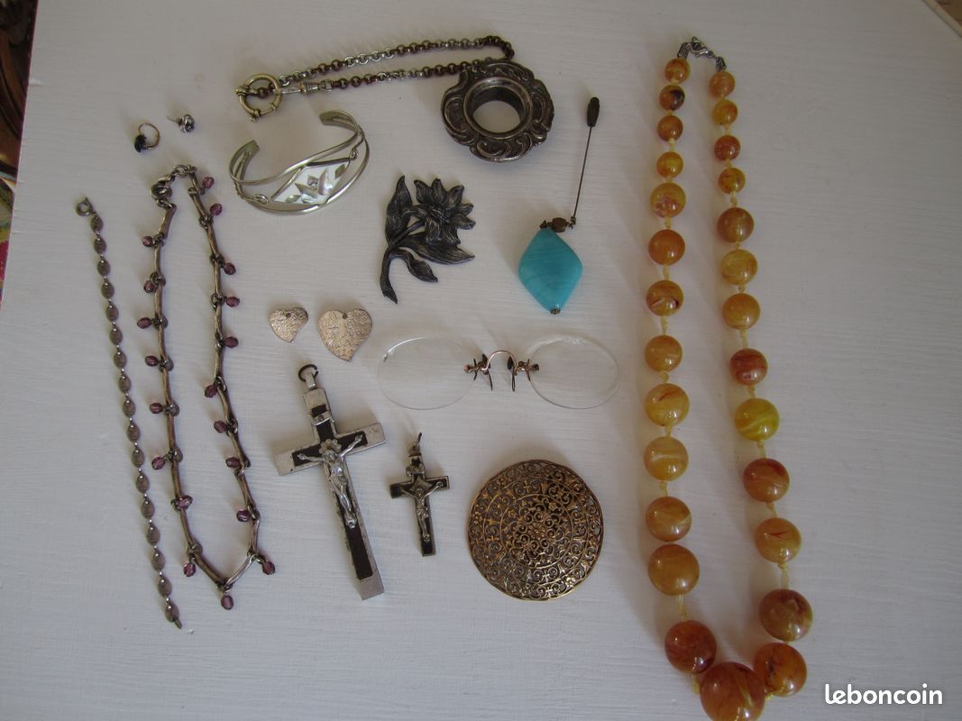 Lot De 30 Perles Anciennes En Bakélite - Vintage, Idéal Pour Créations Bijoux