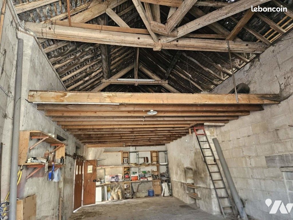 Parking L ILE BOUCHARD · à L'Île-Bouchard · 49 800 €