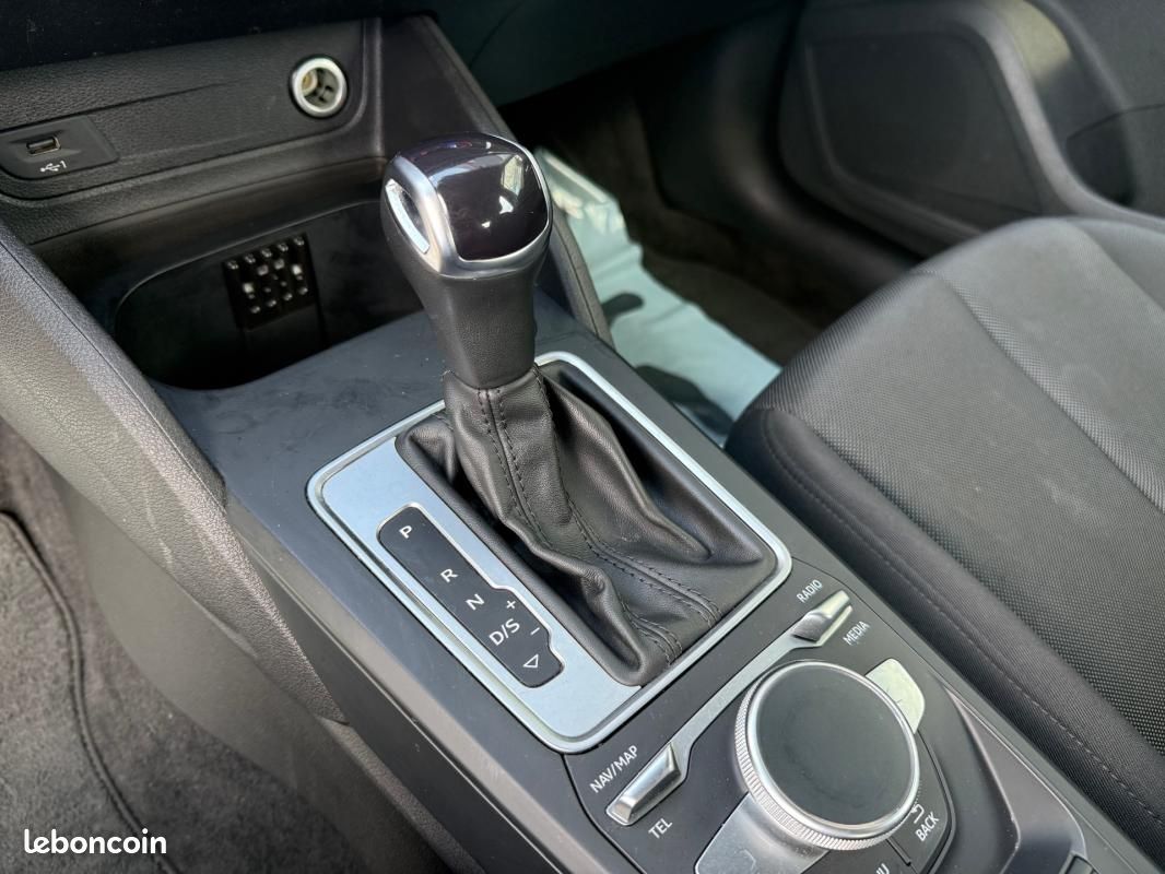 Audi Q2 35 TFSI 150 S tronic 7 Design (image 9)