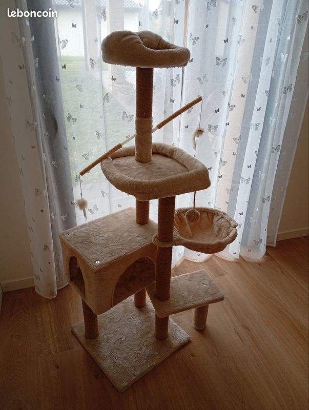 Arbre á chat (image 3)