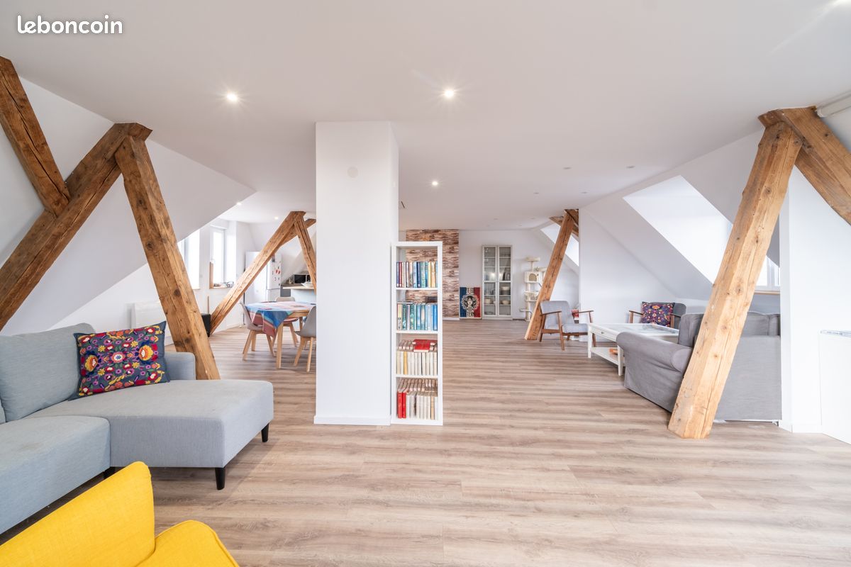 Maison 9 pièces 292 m² · à Reiningue · 292 m² · 499 000 €