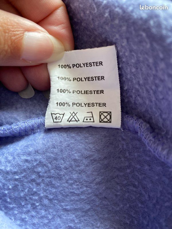 Pull à capuche état neuf (image 6)