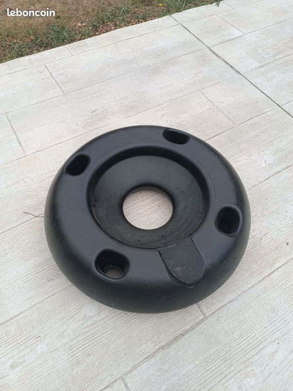 Pied, socle , base pour punching- ball Decathlon (image 1)