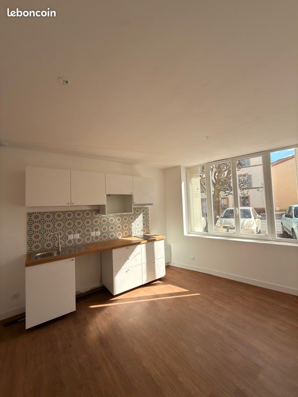 Appartement 2 pièces 30 m² · à Issoire · 30 m² · 430 €/mois