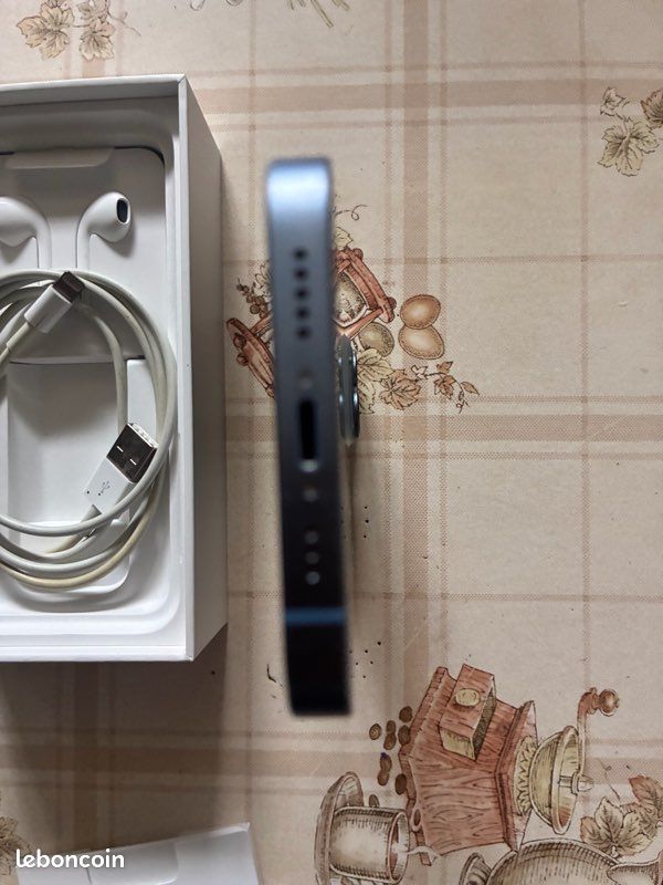 IPhone 14 (image 6)