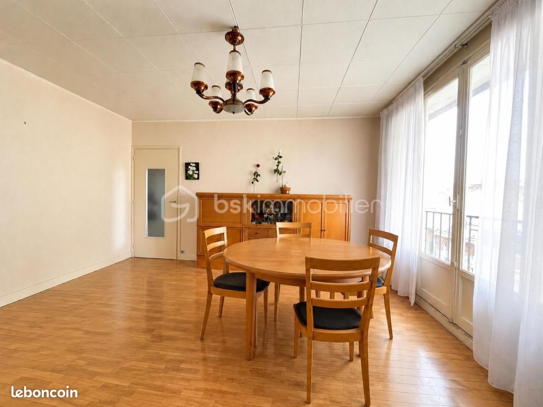 Appartement 3 pièces 63 m² · au Kremlin-Bicêtre · 63 m² · 310 000 €