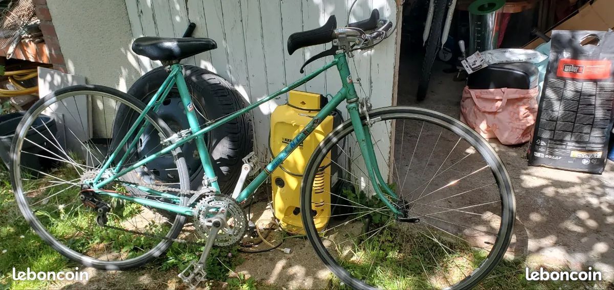 Vélo de courses français CNC 10 vitesses (image 1)